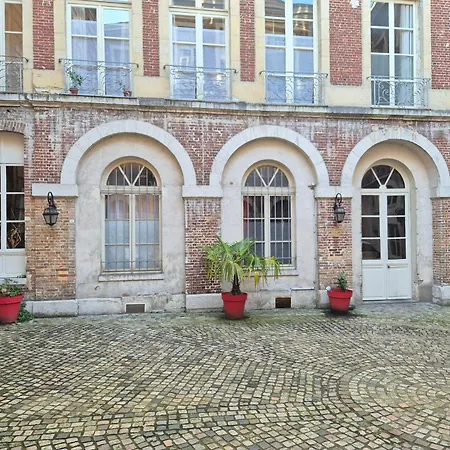 Centre Historique Le Brinon Apartamento Ruan