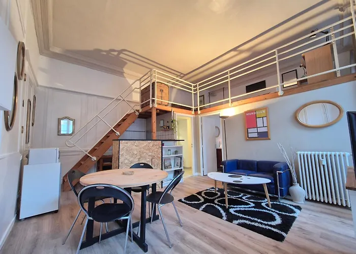 דירה Centre Historique Le Brinon *